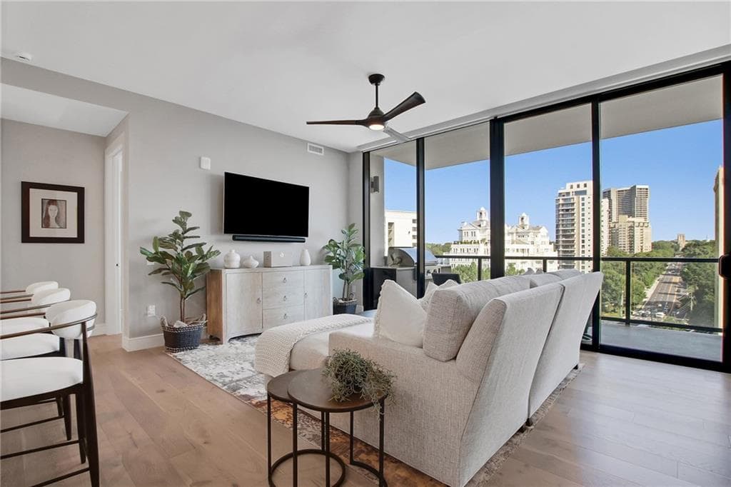 2 bedroom, 3 bathroom, 1,470 sq ft condominium for sale at 2425 Peachtree Road 1203, Atlanta, GA 30305 — photo 3