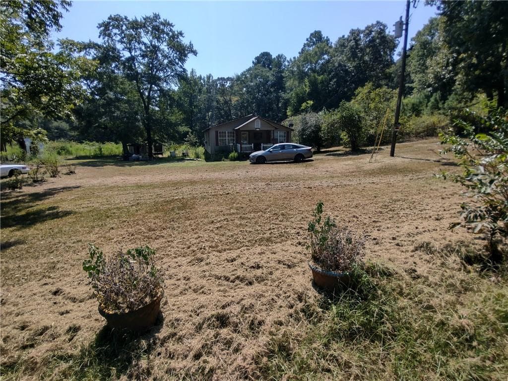 2 bedroom, 1 bathroom, 1,320 sq ft home for sale at 940 County Road 387, Cedar Bluff, AL