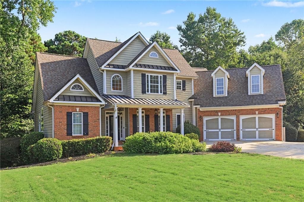 5 bedroom, 4 bathroom, 3,023 sq ft single family residence for sale at 313 Fallstone Path, Mcdonough, GA 30253 — photo 2