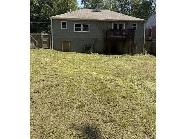 3 bedroom, 2 bathroom, 1,148 sq ft single family residence for sale at 436 W Lake Avenue, Atlanta, GA 30318 — photo 10