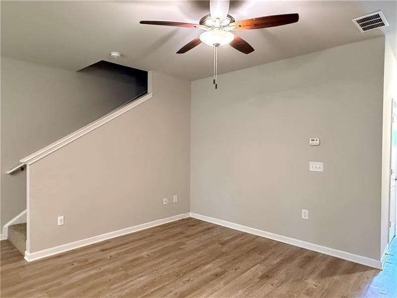 3 bedroom, 3 bathroom, 1,562 sq ft townhouse for sale at 6271 Redan Square 83, Lithonia, GA 30058 — photo 5