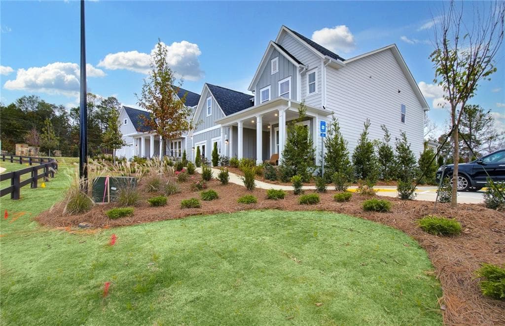 5 bedroom, 4 bathroom, 2,983 sq ft single family residence for sale at 4750 Sunburst Street, Flowery Branch, GA 30542 — photo 6