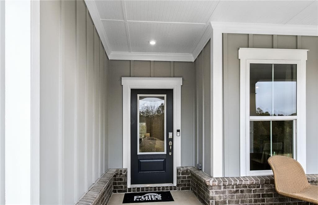 5 bedroom, 4 bathroom, 2,983 sq ft single family residence for sale at 4750 Sunburst Street, Flowery Branch, GA 30542 — photo 8