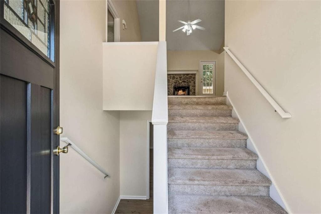 4 bedroom, 2 bathroom, 1,828 sq ft single family residence for sale at 208 Albert Lane, Jefferson, GA 30549 — photo 5