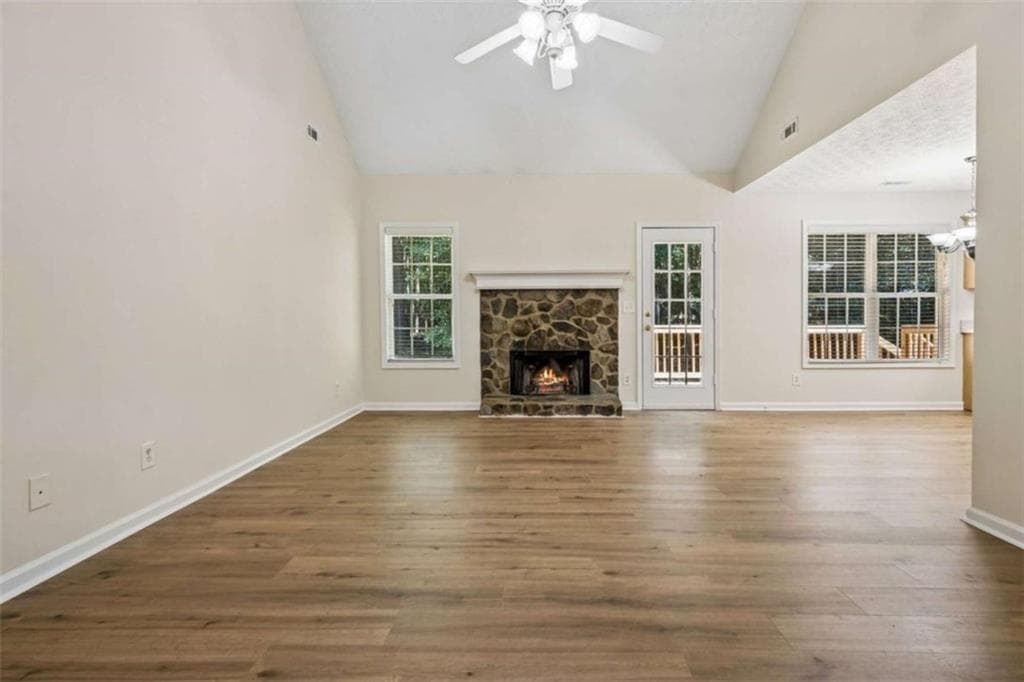 4 bedroom, 2 bathroom, 1,828 sq ft single family residence for sale at 208 Albert Lane, Jefferson, GA 30549 — photo 9