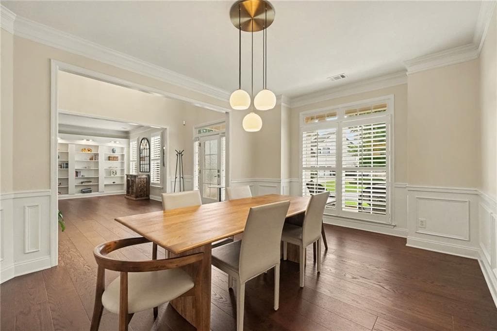 6 bedroom, 4 bathroom, 3,742 sq ft single family residence for sale at 1083 Lakefield Walk, Marietta, GA 30064 — photo 10