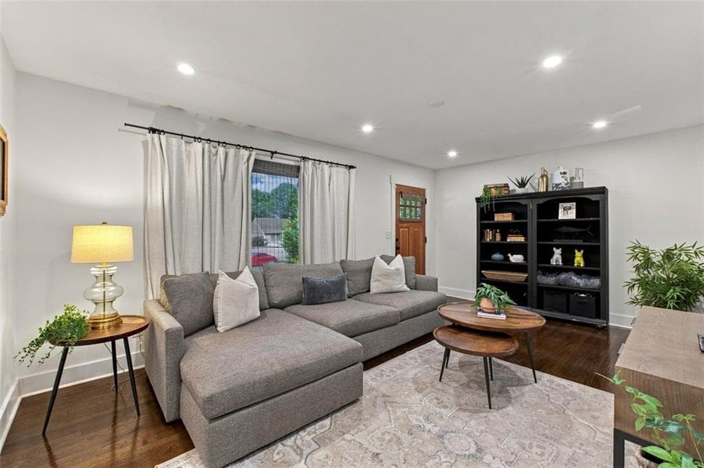 3 bedroom, 1 bathroom, 1,080 sq ft single family residence for sale at 1416 N Druid Hills Road, Atlanta, GA 30319 — photo 7