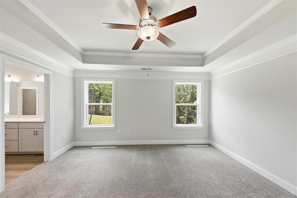 6 bedroom, 5 bathroom, 3,681 sq ft single family residence for sale at 5326 Vinci Place, Douglasville, GA 30135 — photo 5