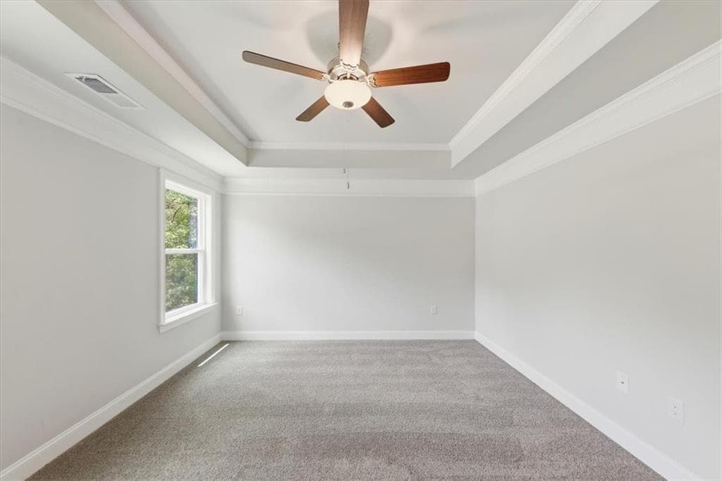6 bedroom, 5 bathroom, 3,681 sq ft single family residence for sale at 5326 Vinci Place, Douglasville, GA 30135 — photo 6