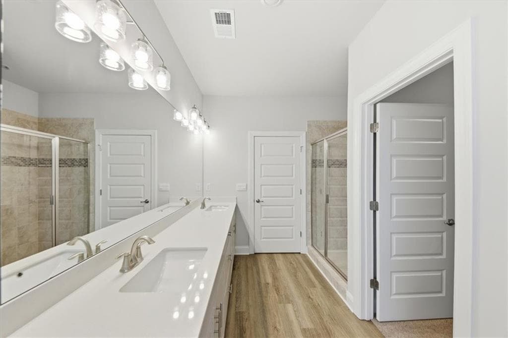 6 bedroom, 5 bathroom, 3,681 sq ft single family residence for sale at 5326 Vinci Place, Douglasville, GA 30135 — photo 10
