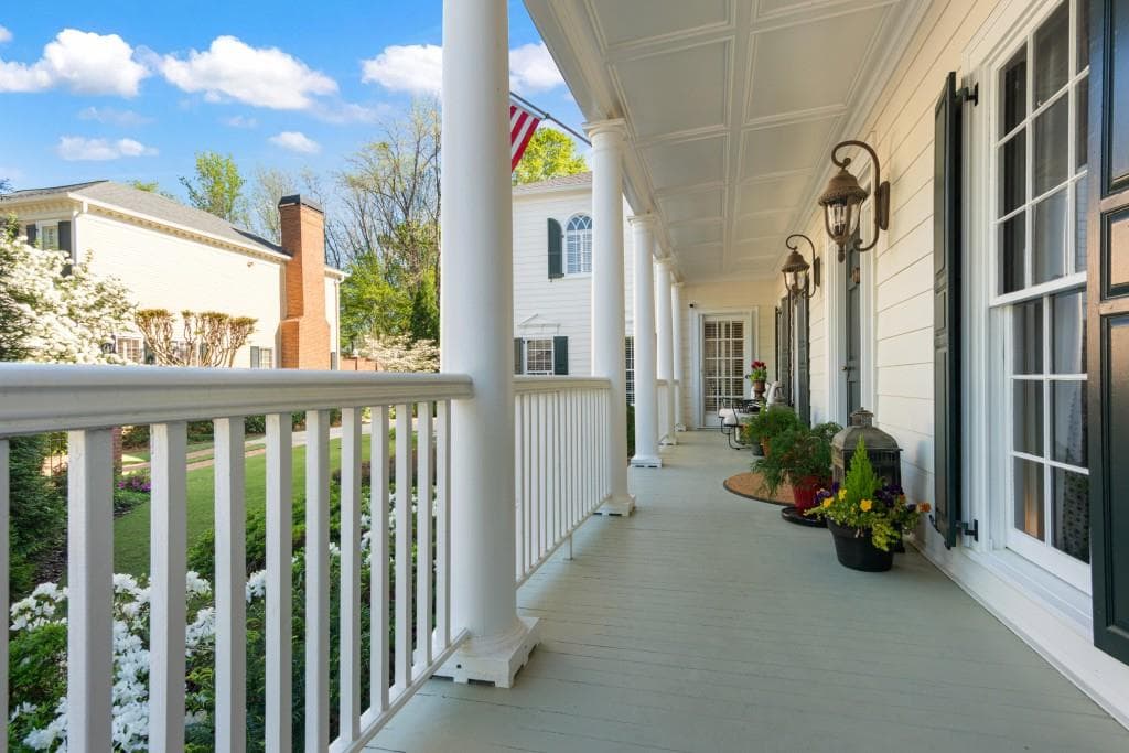 4 bedroom, 4 bathroom, 3,987 sq ft single family residence for sale at 4001 Saint Andrews Square, Duluth, GA 30096 — photo 6
