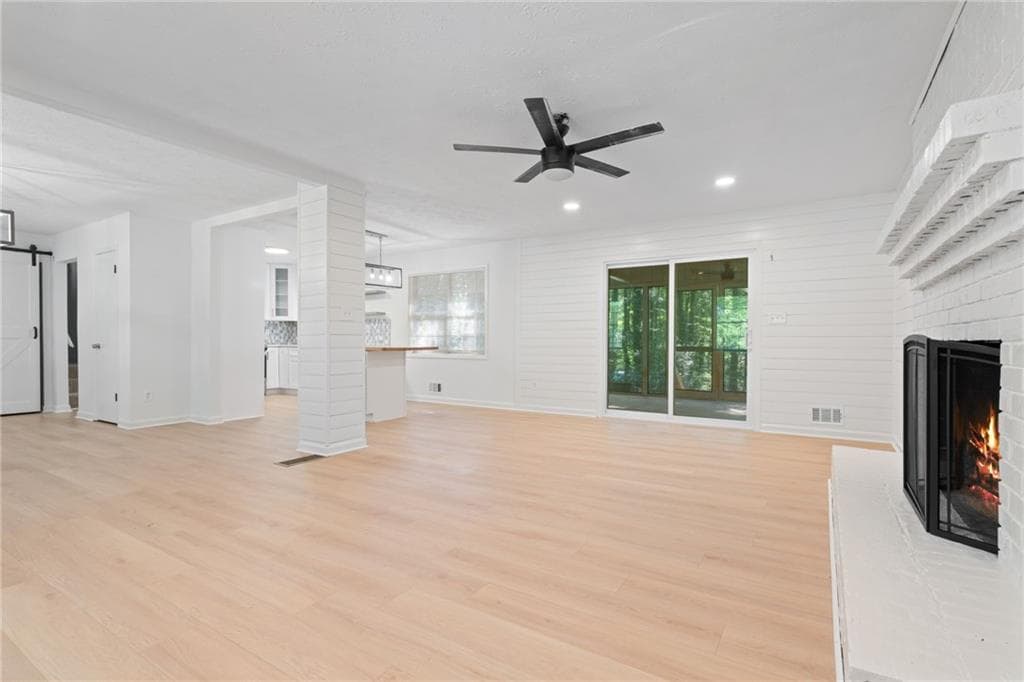 3 bedroom, 2 bathroom, 1,870 sq ft single family residence for rent at 920 Kings Court, Woodstock, GA 30189 for $2,300 a month — photo 7