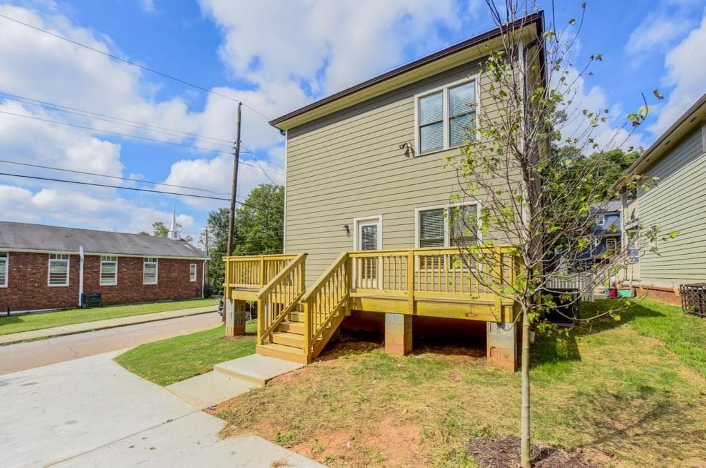 3 bedroom, 3 bathroom, 1,600 sq ft single family residence for rent at 1022 Martin Street, Atlanta, GA 30315 for $3,000 a month — photo 4