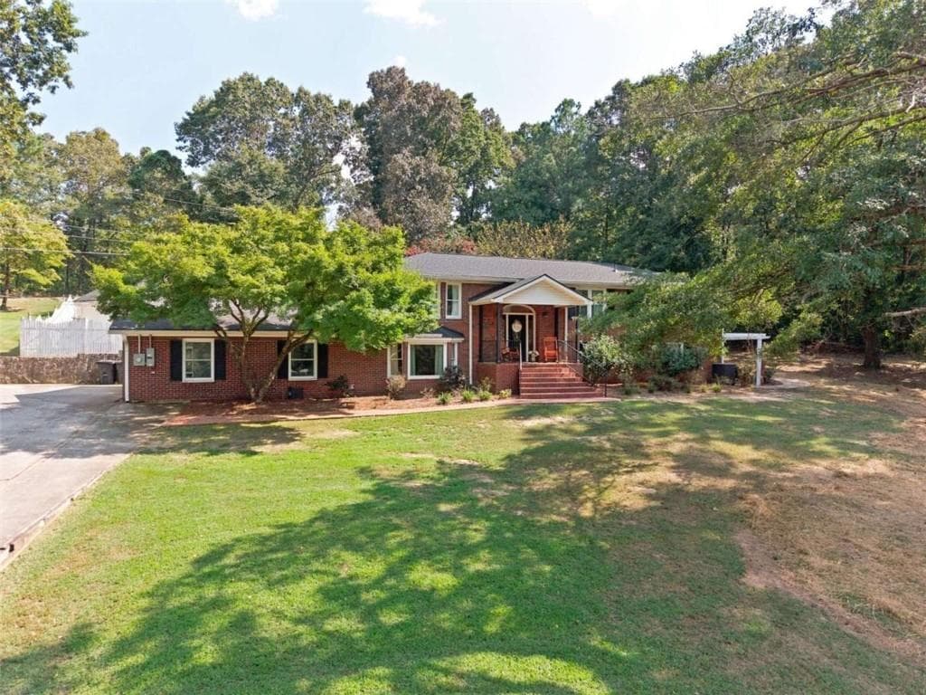 5 bedroom, 4 bathroom, 2,980 sq ft single family residence for sale at 22 Coats Road, Rockmart, GA 30153