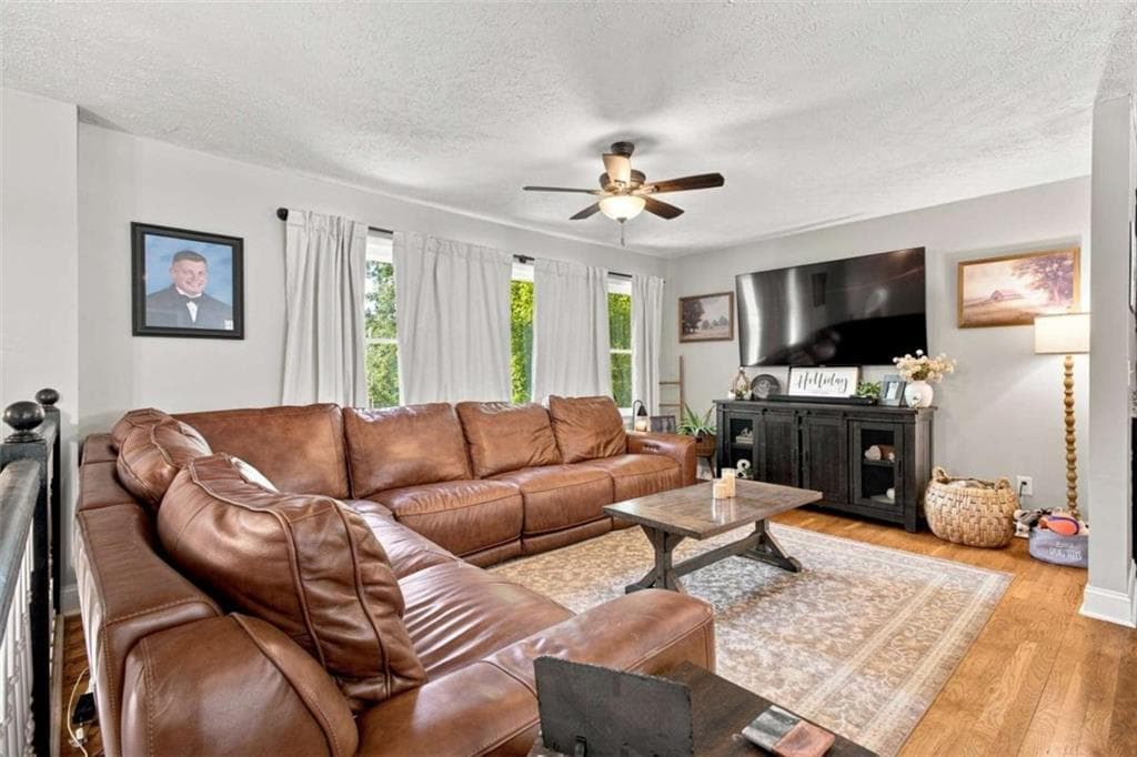 5 bedroom, 4 bathroom, 2,980 sq ft single family residence for sale at 22 Coats Road, Rockmart, GA 30153 — photo 8