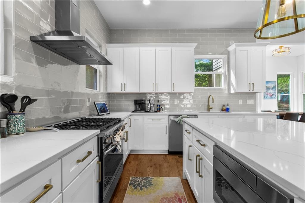 4 bedroom, 3 bathroom, 2,052 sq ft single family residence under contract at 479 Clifton Street, Atlanta, GA 30316 — photo 10