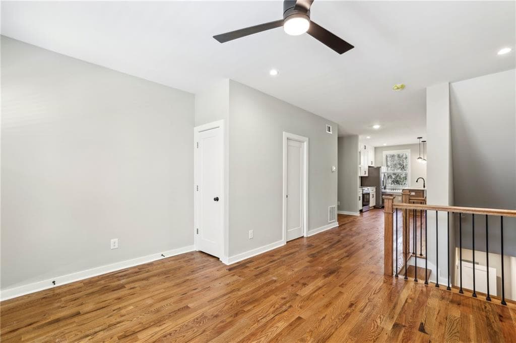3 bedroom, 4 bathroom, 1,676 sq ft townhouse for sale at 1095 Tucker Avenue 503, Atlanta, GA 30310 — photo 5