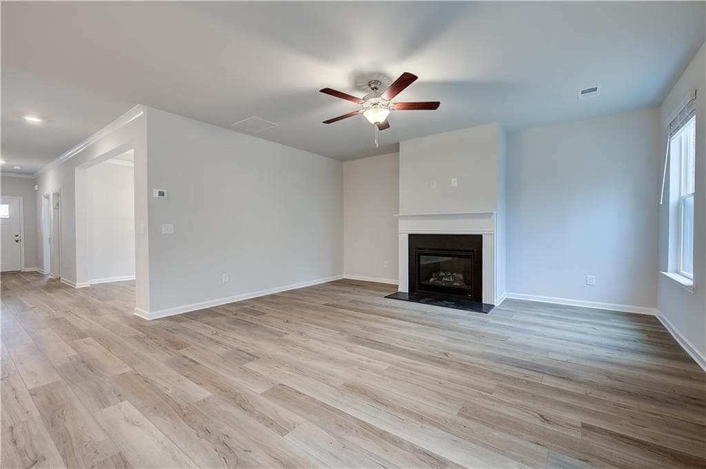 6 bedroom, 4 bathroom, 3,054 sq ft single family residence for sale at 628 Gratton Lane, Mcdonough, GA 30253 — photo 7
