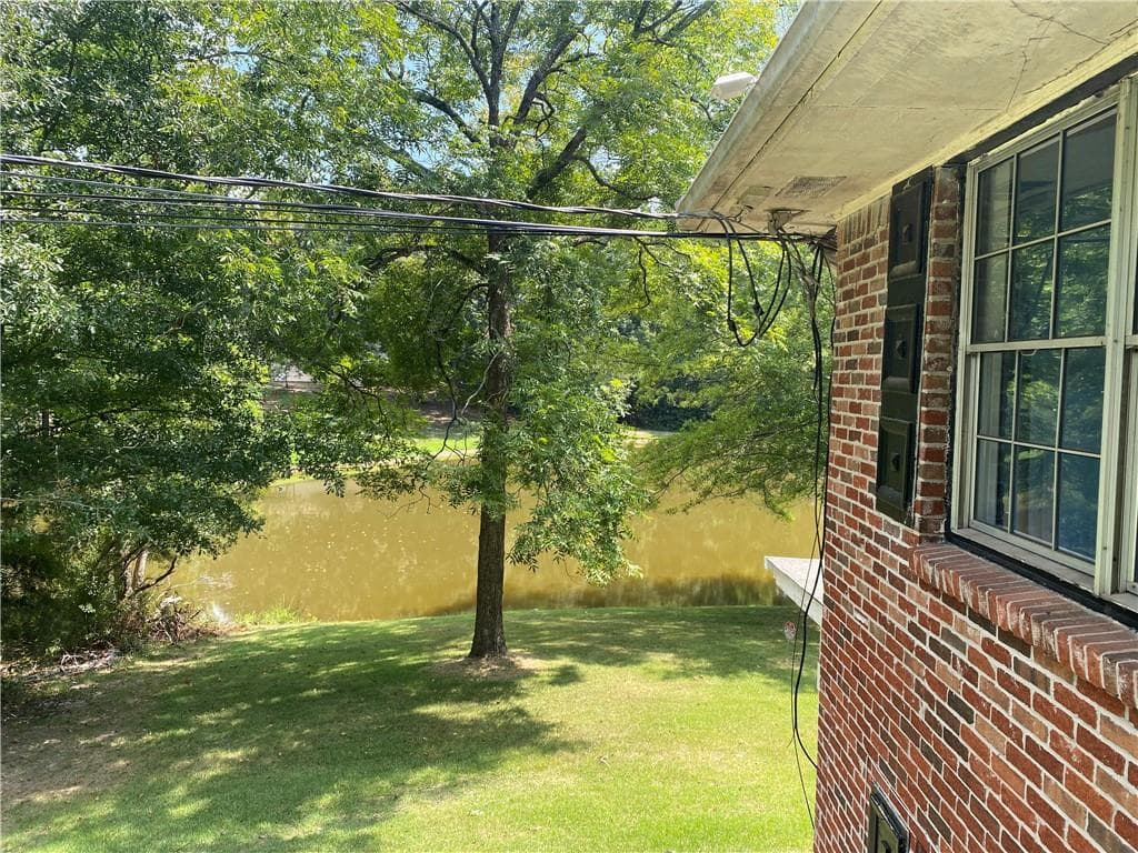 4 bedroom, 3 bathroom, 2,713 sq ft single family residence for sale at 1100 Billy Mcgee Road, Lawrenceville, GA 30045 — photo 6