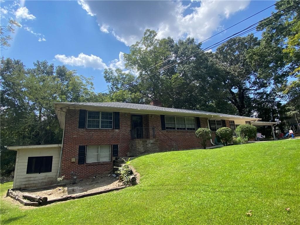 4 bedroom, 3 bathroom, 2,713 sq ft single family residence for sale at 1100 Billy Mcgee Road, Lawrenceville, GA 30045 — photo 9