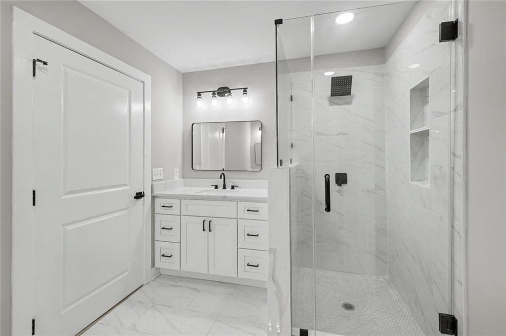 3 bedroom, 2 bathroom, 1,275 sq ft single family residence for sale at 904 Welch Street SW, Atlanta, GA 30310 — photo 4