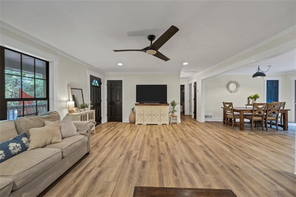 3 bedroom, 2 bathroom, 1,560 sq ft single family residence under contract at 29 Chase Trail, Dawsonville, GA 30534 — photo 8