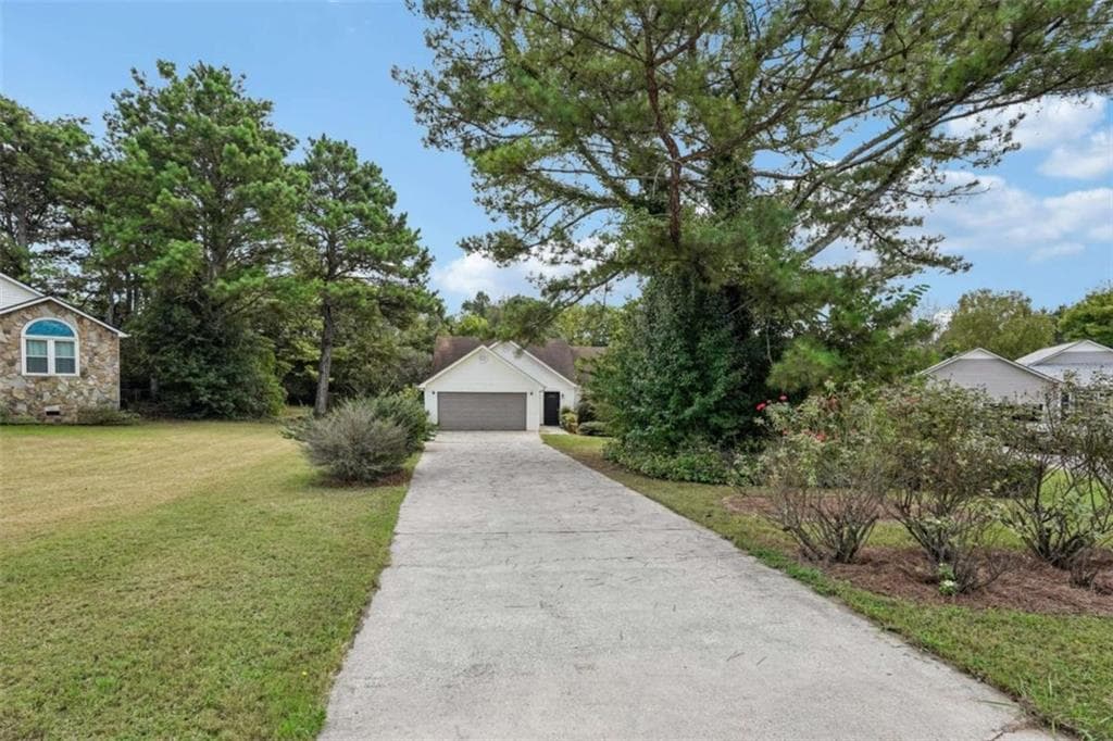 3 bedroom, 2 bathroom, 1,076 sq ft single family residence under contract at 23 Abington Court, Euharlee, GA 30120 — photo 2