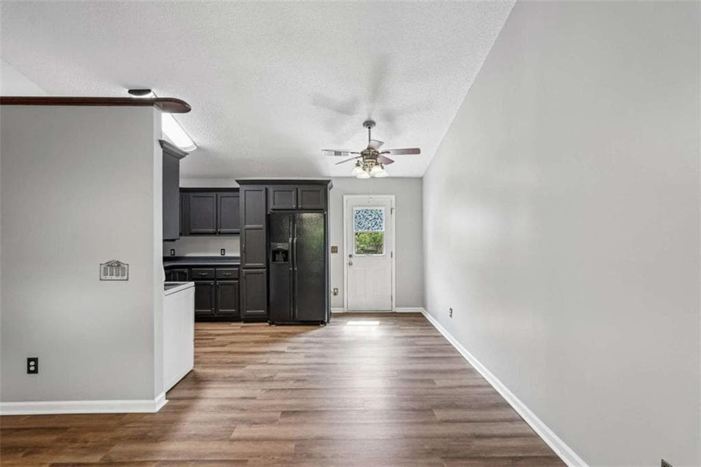 3 bedroom, 2 bathroom, 1,076 sq ft single family residence under contract at 23 Abington Court, Euharlee, GA 30120 — photo 9
