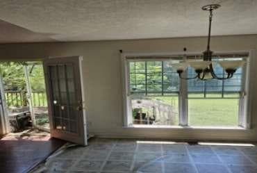 3 bedroom, 2 bathroom, 1,420 sq ft single family residence under contract at 1504 Rockview Circle, Weaver, AL 36277 — photo 5