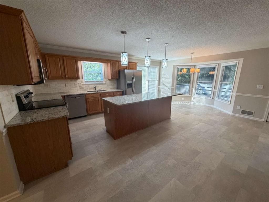 4 bedroom, 3 bathroom, 3,088 sq ft single family residence for rent at 1970 Wynfield Point Drive, Buford, GA 30519 for $2,400 a month — photo 8