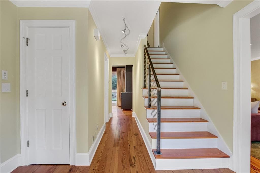 3 bedroom, 3 bathroom, 2,258 sq ft single family residence for sale at 4123 Rivermeade Drive, Lilburn, GA 30047 — photo 4