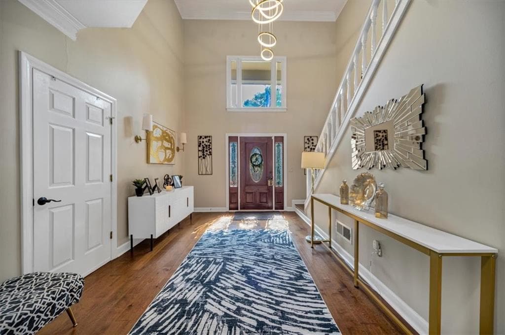 4 bedroom, 4 bathroom, 3,323 sq ft single family residence for sale at 12080 Magnolia Crescent Drive, Roswell, GA 30075 — photo 7