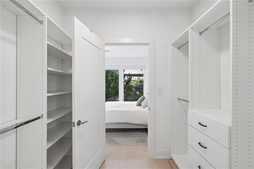2 bedroom, 2 bathroom, 1,282 sq ft condominium for rent at 775 Juniper Street 319, Atlanta, GA 30308 for $4,000 a month — photo 10