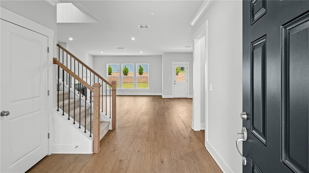 3 bedroom, 3 bathroom, 2,444 sq ft single family residence for sale at 4753 Sunburst Street, Flowery Branch, GA 30542 — photo 4