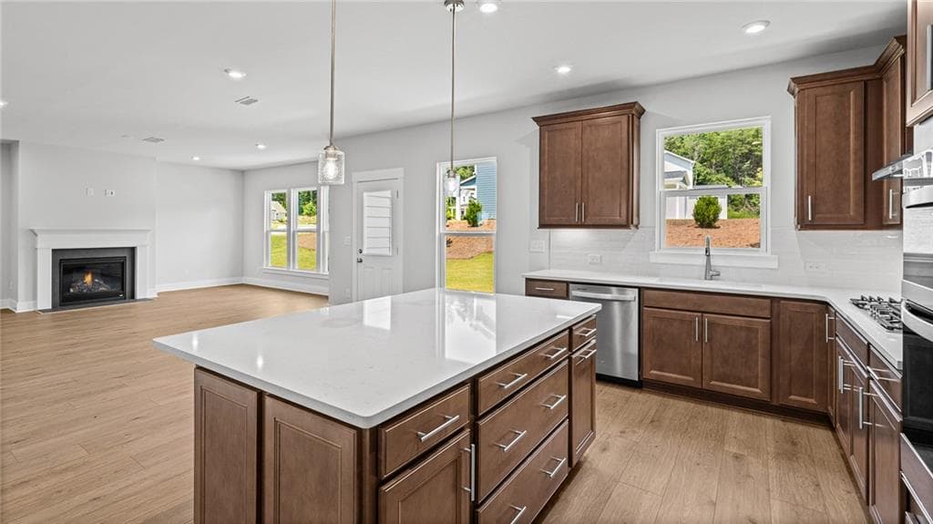3 bedroom, 3 bathroom, 2,444 sq ft single family residence for sale at 4753 Sunburst Street, Flowery Branch, GA 30542 — photo 10