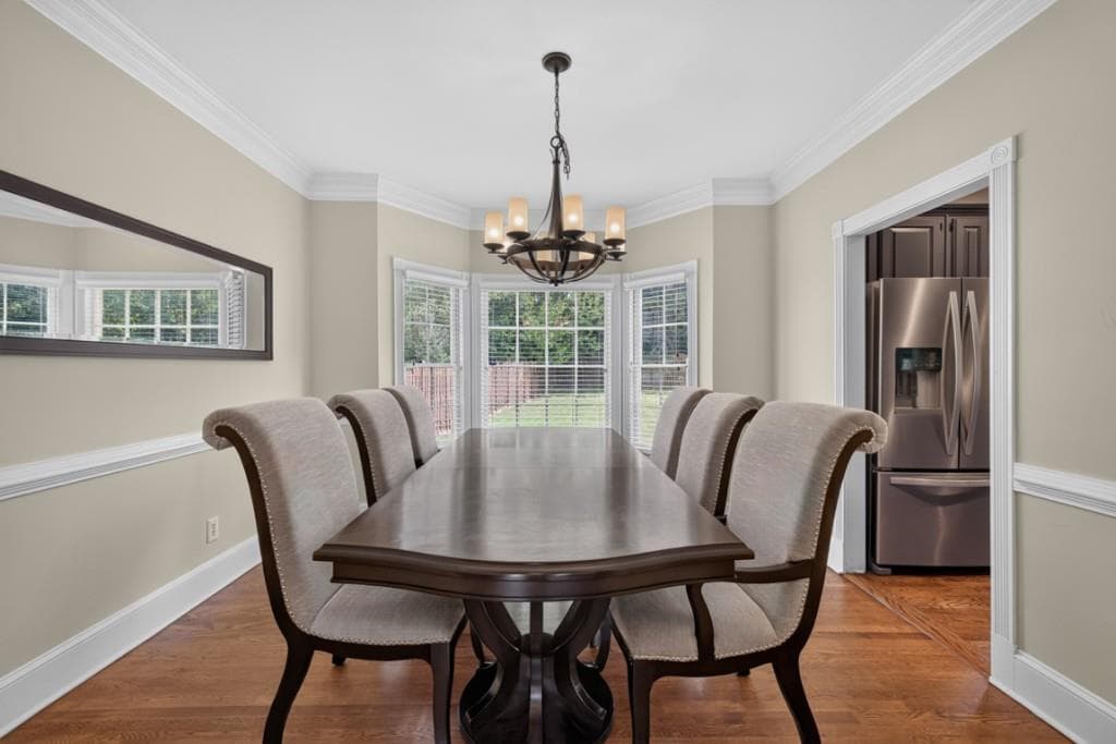 5 bedroom, 3 bathroom, 2,930 sq ft single family residence for sale at 3000 Brookside Run, Snellville, GA 30078 — photo 6