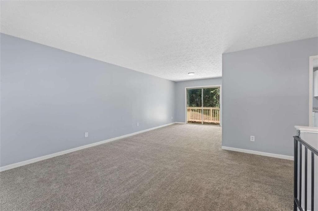 4 bedroom, 3 bathroom, 1,923 sq ft single family residence under contract at 4564 Cypress Ridge Court, Stone Mountain, GA 30083 — photo 7