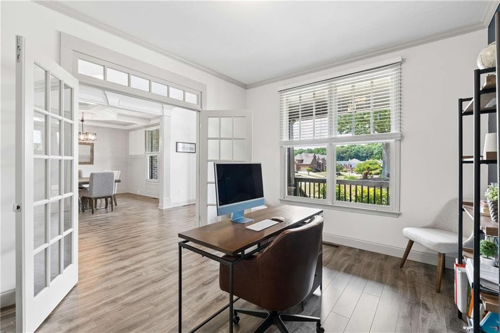 6 bedroom, 5 bathroom, 5,304 sq ft single family residence for sale at 1008 Woodtrace Lane, Auburn, GA 30011 — photo 10