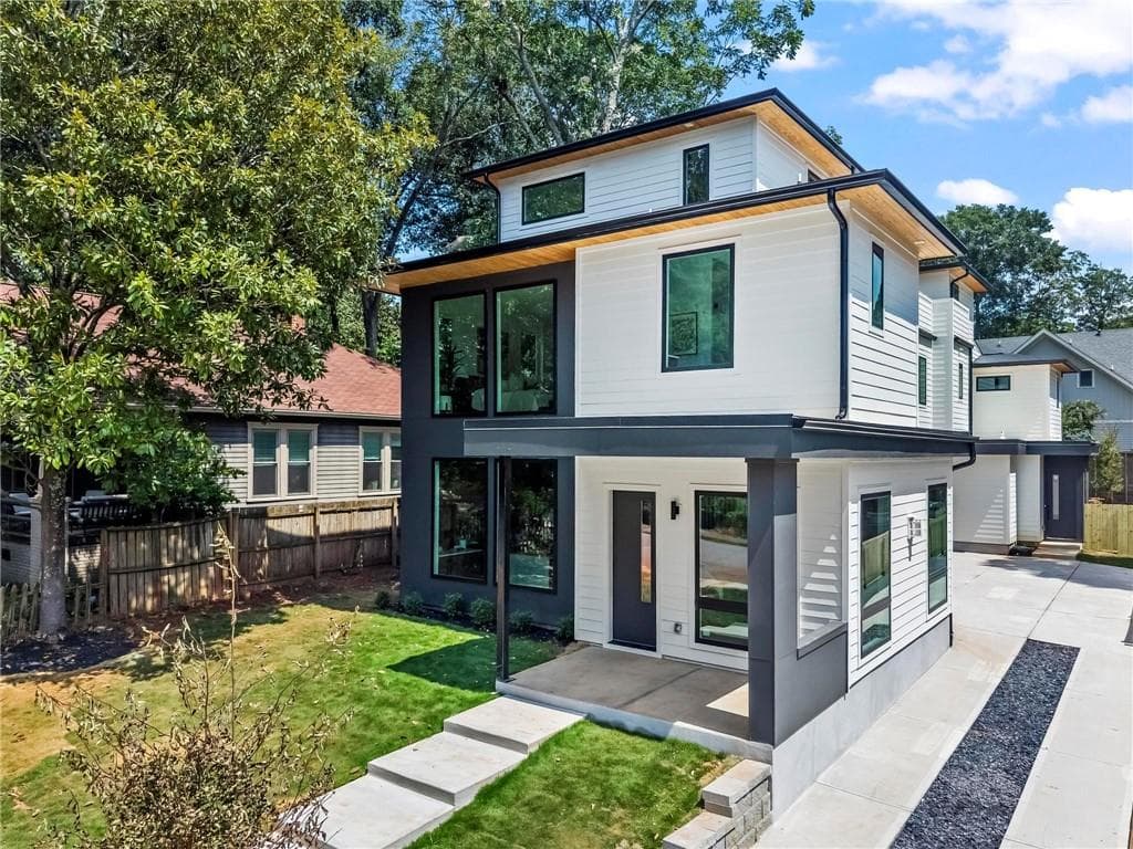 4 bedroom, 4 bathroom, 2,177 sq ft townhouse for sale at 215 Flora Avenue A, Atlanta, GA 30307 — photo 2