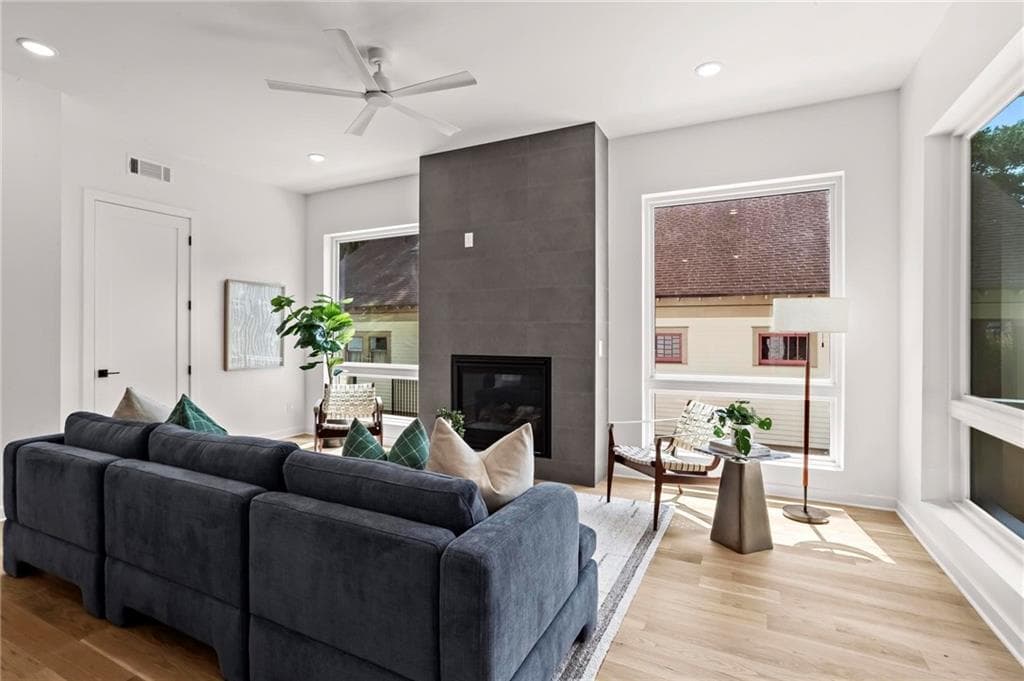 4 bedroom, 4 bathroom, 2,177 sq ft townhouse for sale at 215 Flora Avenue A, Atlanta, GA 30307 — photo 5