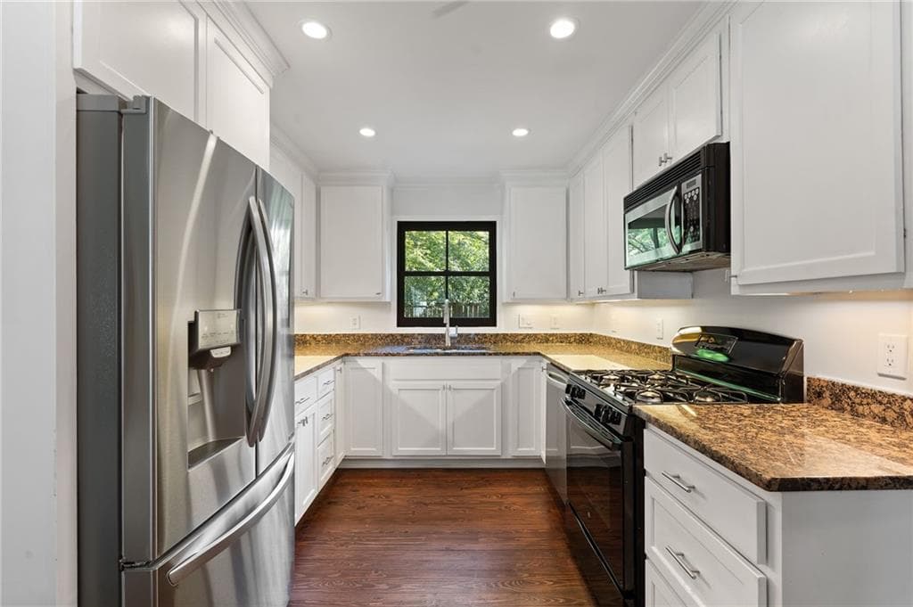 2 bedroom, 1 bathroom, 1,188 sq ft single family residence under contract at 1567 Steele Drive NW, Atlanta, GA 30309 — photo 10
