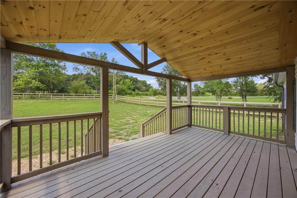 5 bedroom, 3 bathroom, 1,944 sq ft single family residence for sale at 773 Brackett Road, Resaca, GA 30735 — photo 2