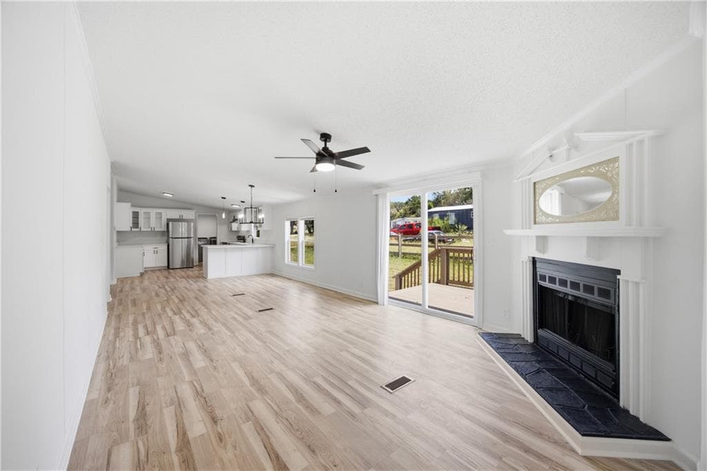 5 bedroom, 3 bathroom, 1,944 sq ft single family residence for sale at 773 Brackett Road, Resaca, GA 30735 — photo 5