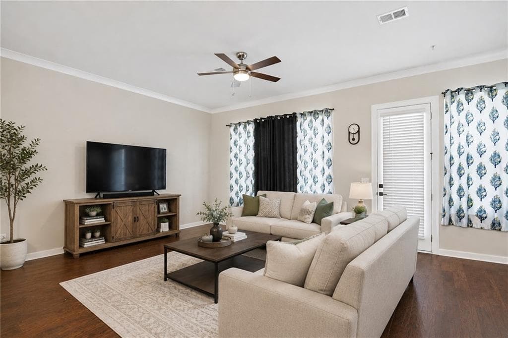 4 bedroom, 4 bathroom, 2,364 sq ft townhouse for sale at 495 Ashbury Drive, Roswell, GA 30076 — photo 5