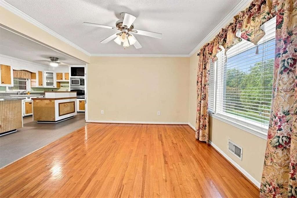3 bedroom, 2 bathroom, 2,768 sq ft single family residence for sale at 4679 Rockmart Road, Silver Creek, GA 30173 — photo 3