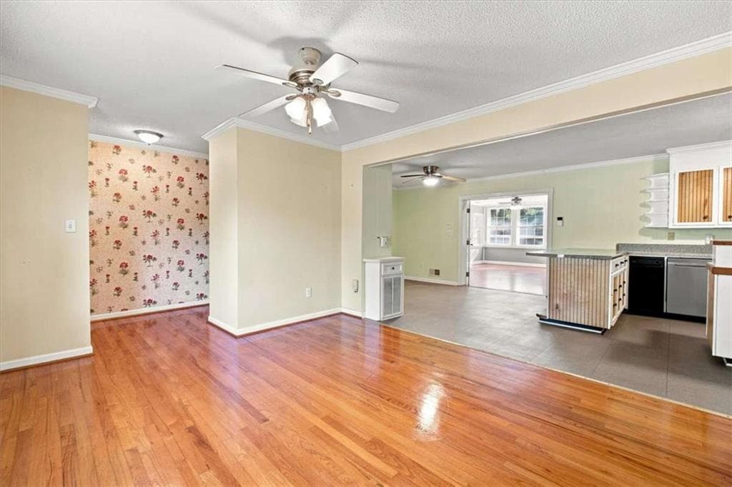 3 bedroom, 2 bathroom, 2,768 sq ft single family residence for sale at 4679 Rockmart Road, Silver Creek, GA 30173 — photo 4