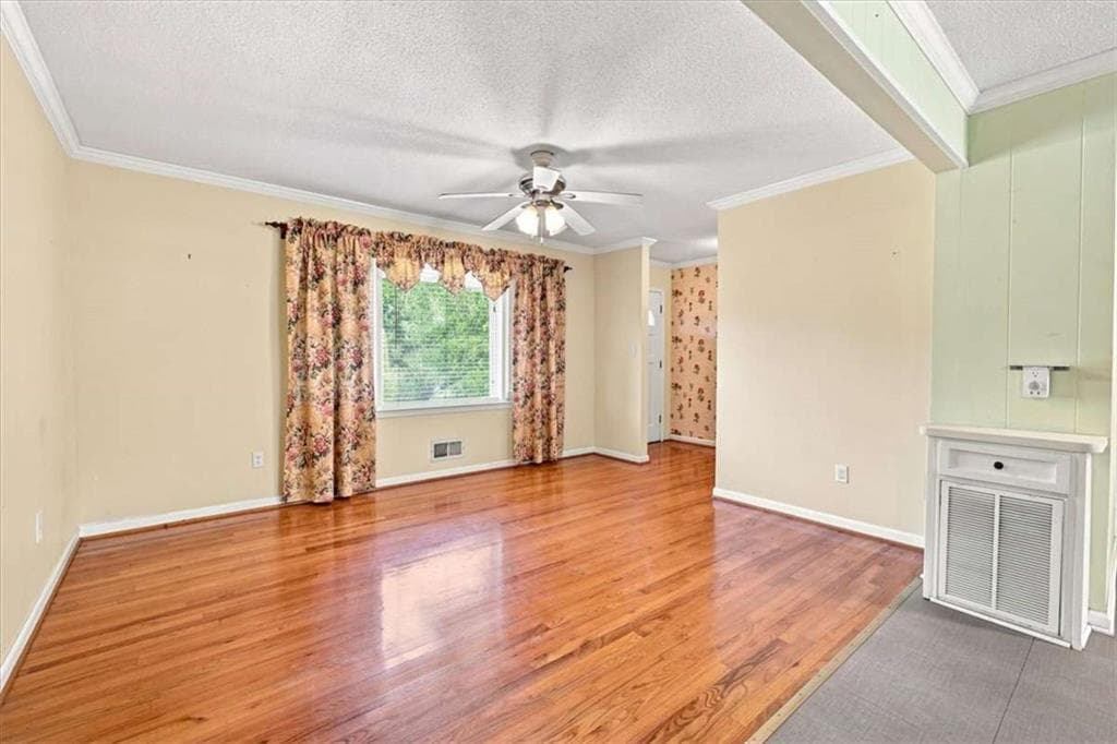 3 bedroom, 2 bathroom, 2,768 sq ft single family residence for sale at 4679 Rockmart Road, Silver Creek, GA 30173 — photo 5