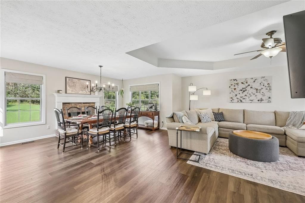 3 bedroom, 2 bathroom, 1,912 sq ft single family residence for sale at 7535 Beechwood Lane, Gainesville, GA 30506 — photo 8