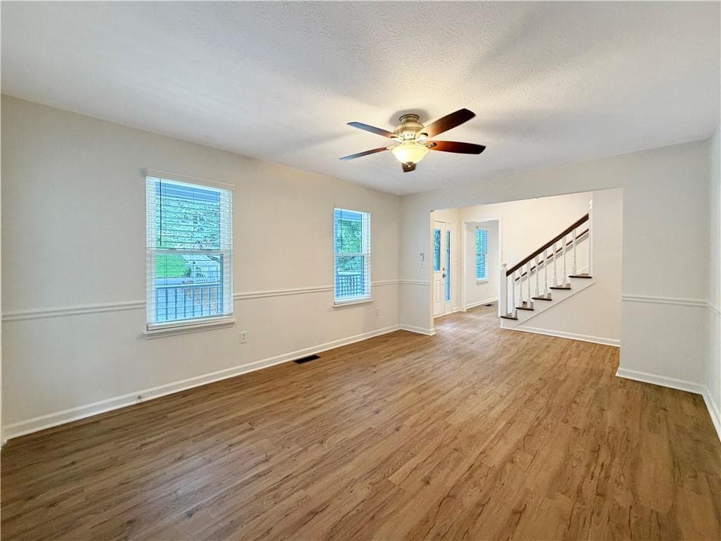 4 bedroom, 3 bathroom, 2,660 sq ft single family residence for rent at 2899 Cardinal Trace, Duluth, GA 30096 for $2,800 a month — photo 10