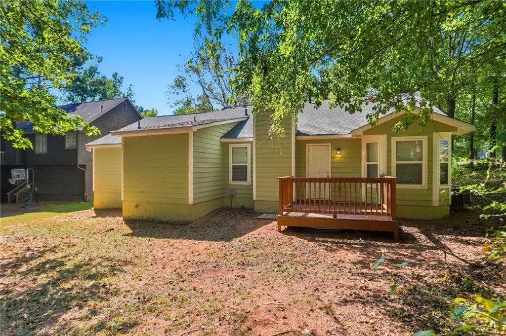 4 bedroom, 2 bathroom, 1,376 sq ft single family residence for sale at 1586 Elizabeth Lane, Hampton, GA 30228 — photo 6